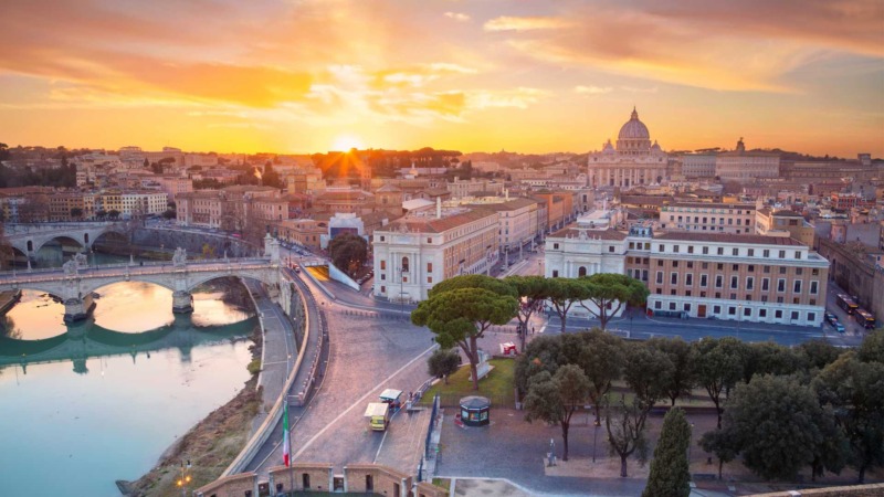 The Best Golf Cart Routes to Discover Rome