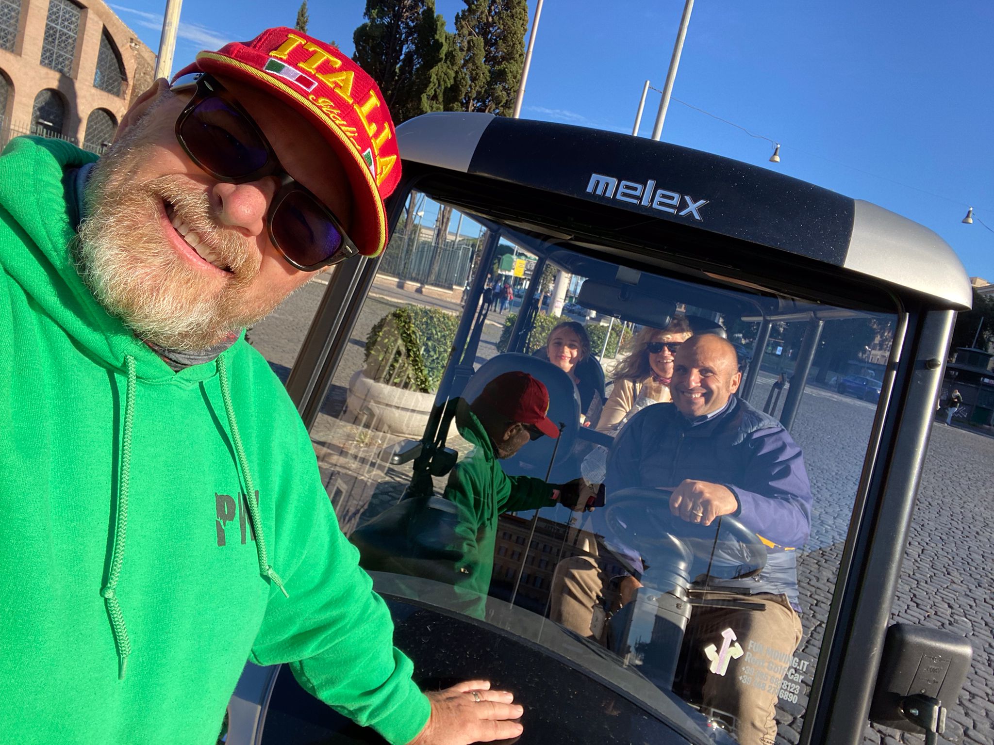 Discover Rome in Golf Cart